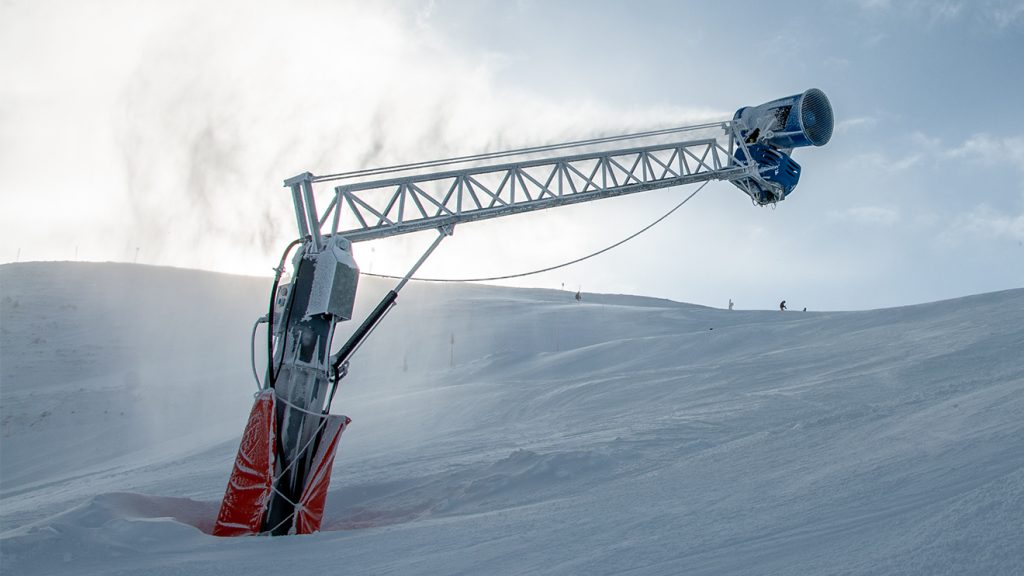 Wann die Schneekanonen arbeiten, hängt vom jeweiligen Bundesland und der Anlage ab © Skiing Penguin