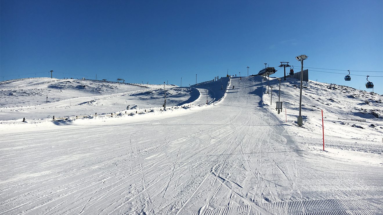 Steil werden die Pisten in Levi erst im unteren Bereich © Skiing Penguin