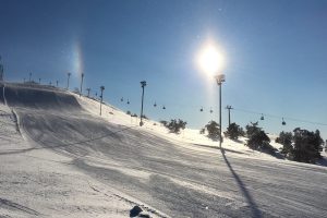 "Gondoli 2000" führt zur Slalomstrecke © Skiing Penguin