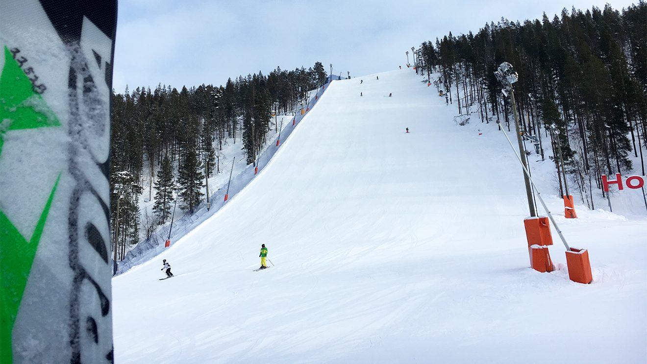 Der Steilhang des Weltcupslaloms mit einer Neigung von 52 Prozent im Durchschnitt © Skiing Penguin