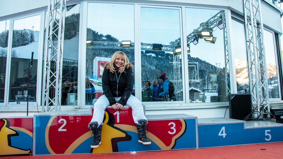 Backstage ging es auch aufs Treppchen © Skiing Penguin