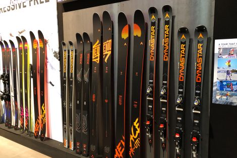 Dynastar © Skiing Penguin