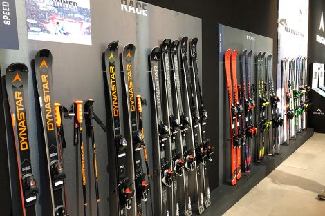 Dynastar © Skiing Penguin