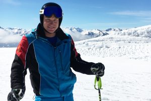 Christopher Hörl bei seinem letzten Skitag der Saison © Skiing Penguin