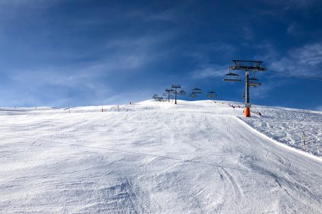 Leere Pisten rund um den Pass Thurn am 4. Jänner © Skiing Penguin